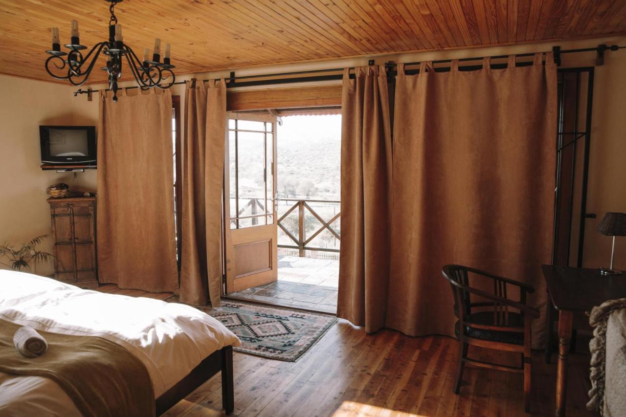Ti Melen Boutique Guesthouse Уиндхоек Екстериор снимка