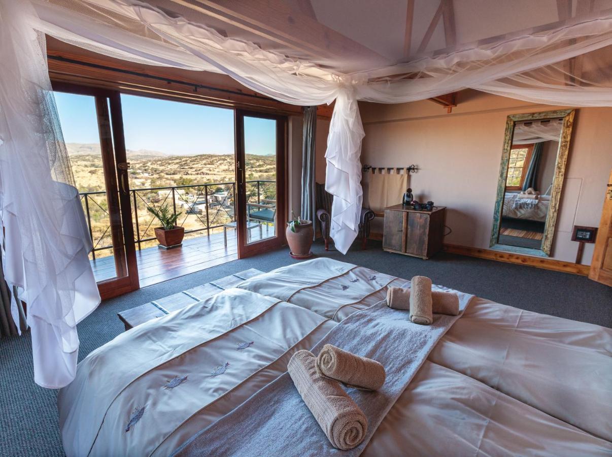 Ti Melen Boutique Guesthouse Уиндхоек Екстериор снимка
